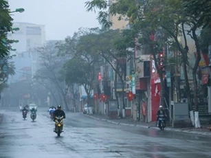 Dự báo thời tiết ngày 11/4/2023: Hà Nội tiếp tục có mưa phùn, trời lạnh